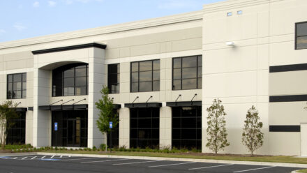 5 Cash Flow Decisions Commercial Real Estate Brokers Are Making in 2026 | US Medical Funding