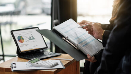 How to Finance an Insurance Agency Partner Buyout | US Medical Funding
